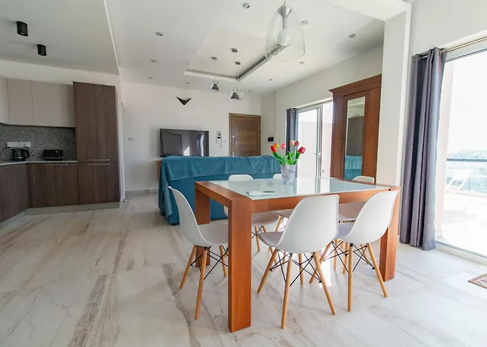 Sea View Penthouse Apartamento Marsaskala