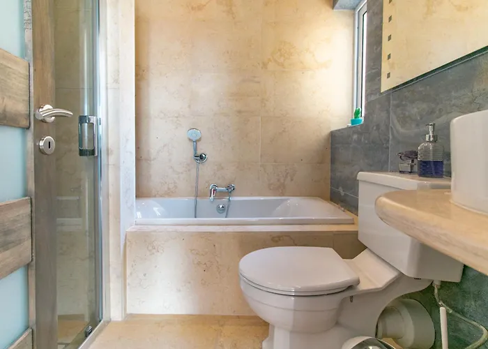 Sea View Penthouse Marsaskala